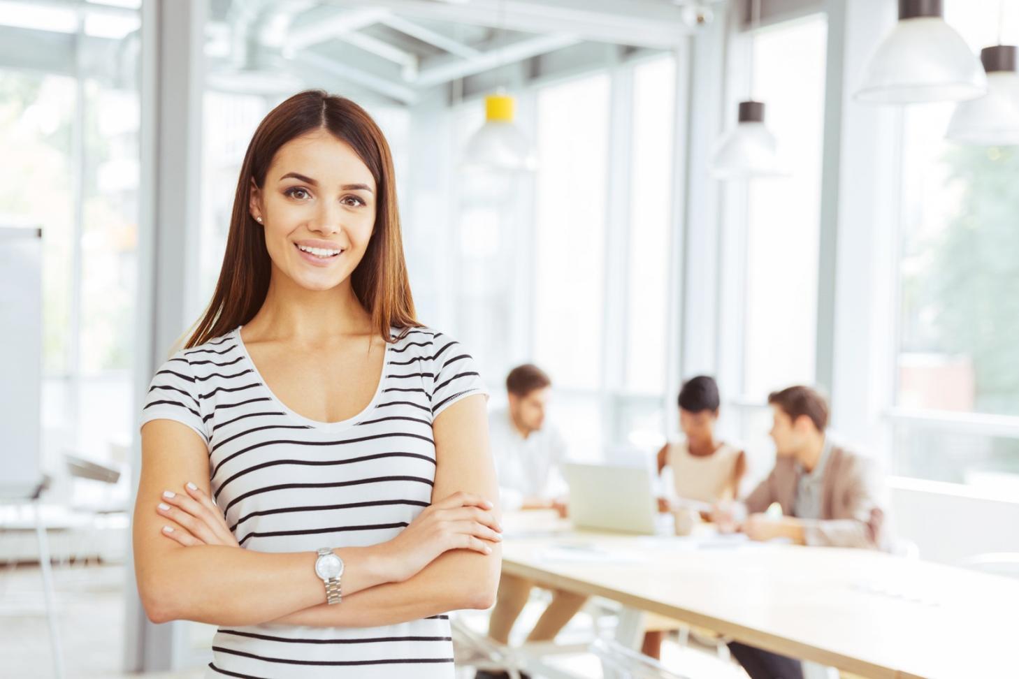 Professionelle Arbeitsumgebung für Fintech-Schulungen